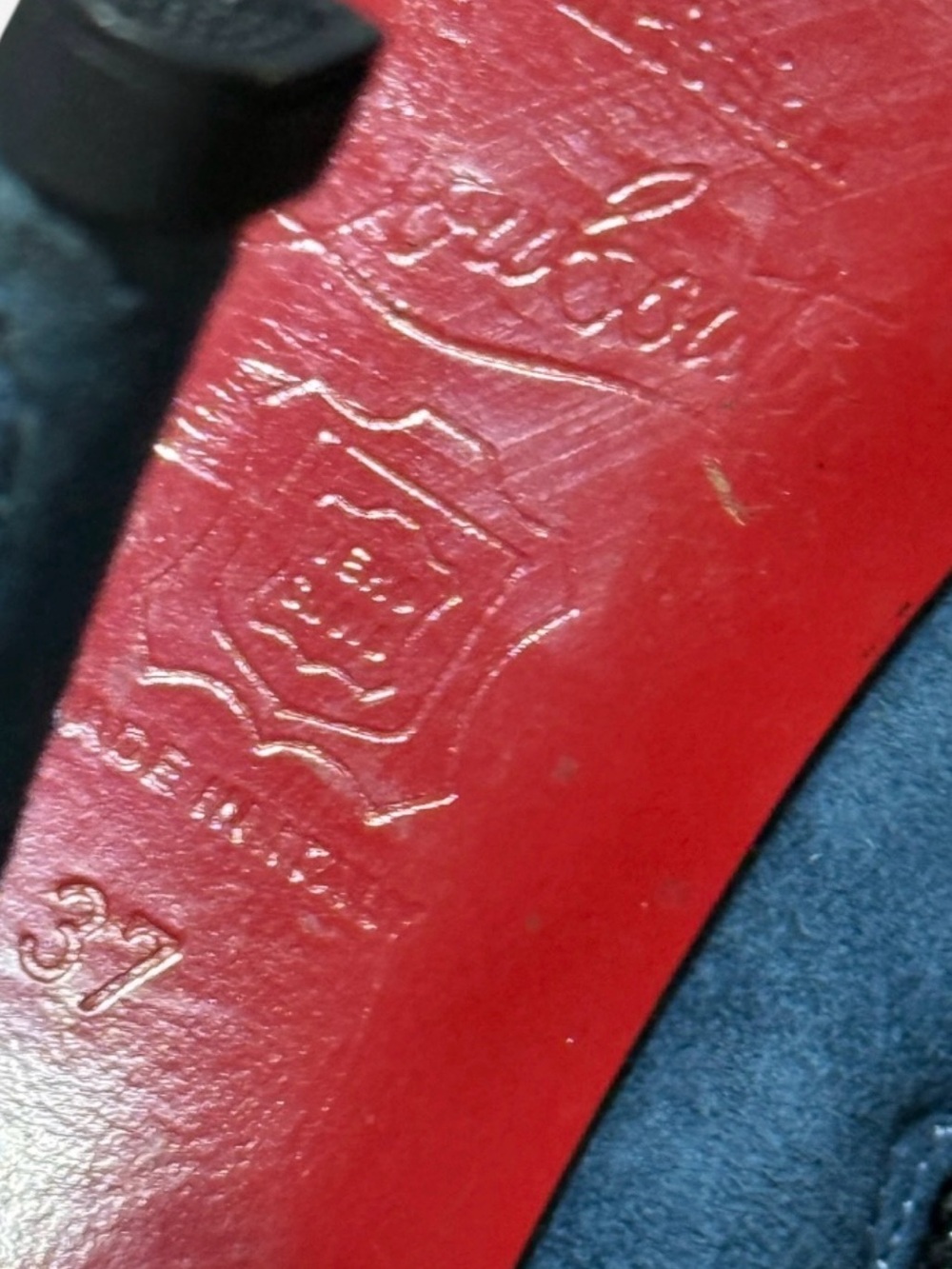 Christian Louboutin ankle boots crafted in blue suede Size 37 - Picture 7 of 9